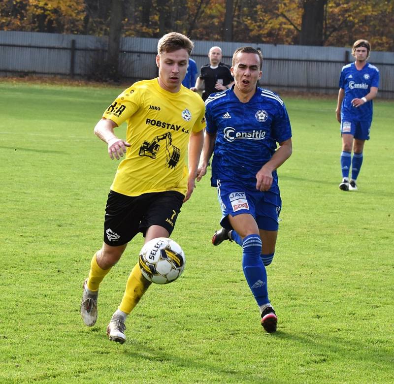 Fotbalová divize: Otava Katovice - Viktoria Mariánské Lázně 5:1 (1:0).