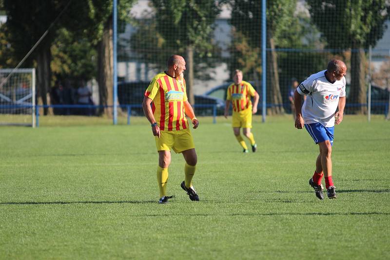 Z utkání Strakonice ČFL - Internacionálové 4:5 (penalty 5:4).