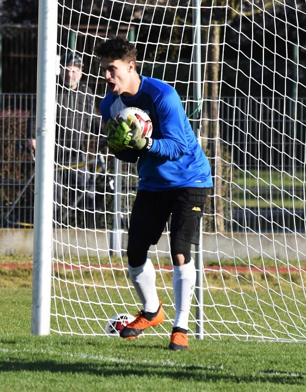 Fotbalový KP: Junior Strakonice - Rudolfov 1:2 (1:2).