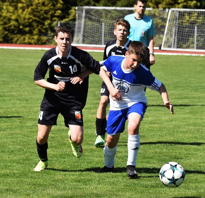 KP starších žáků: Junior Strakonice - Milevsko 5:3 (1:2).