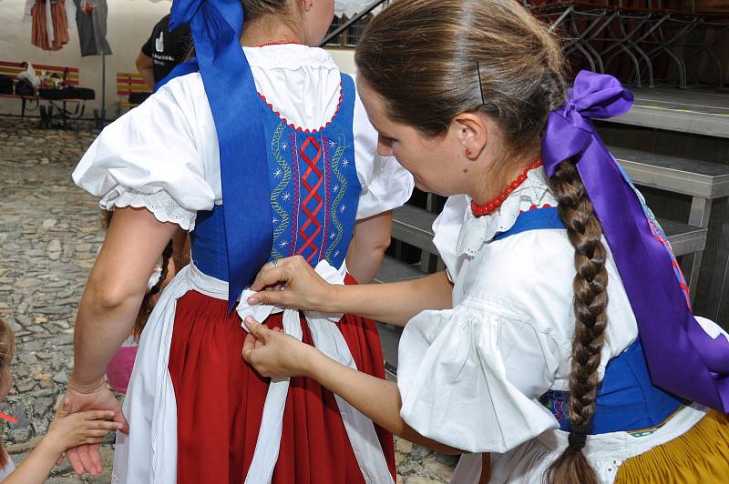 Ve čtvrtek 23. srpna byl zahájen 23. ročník mezinárodního dudáckého festivalu ve Strakonicích.