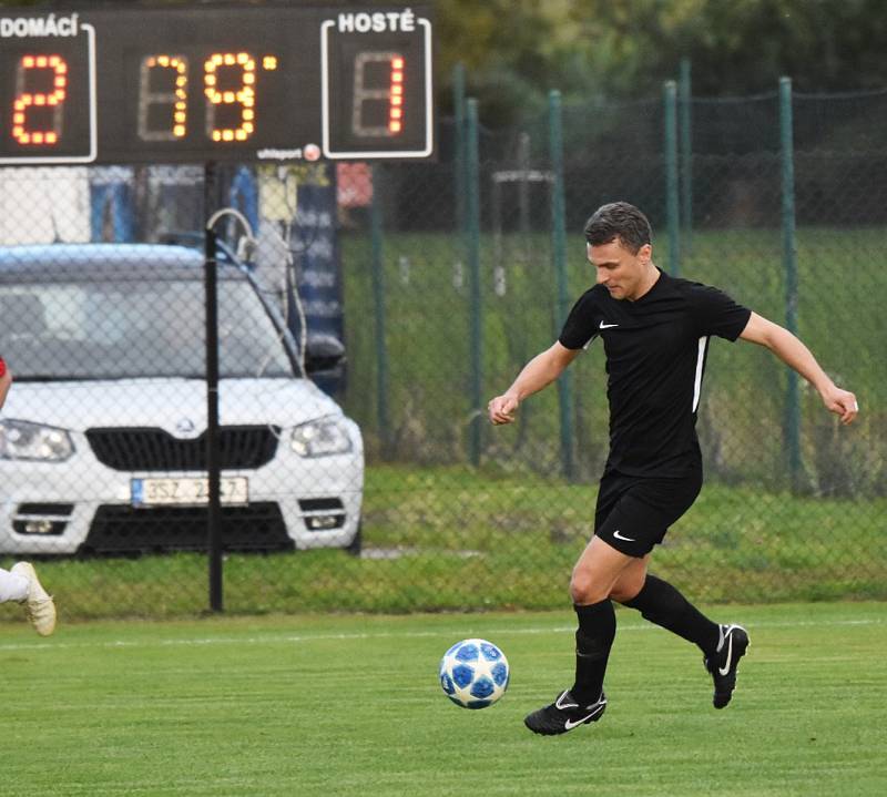 Fotbalový přebor kraje: Olešník - Blatná 4:1.