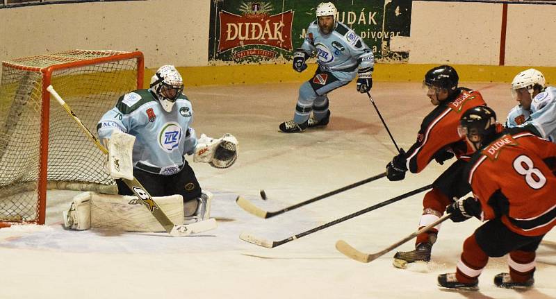 V I. kole play off podlehly Strakonice týmu Milevska 6:7.