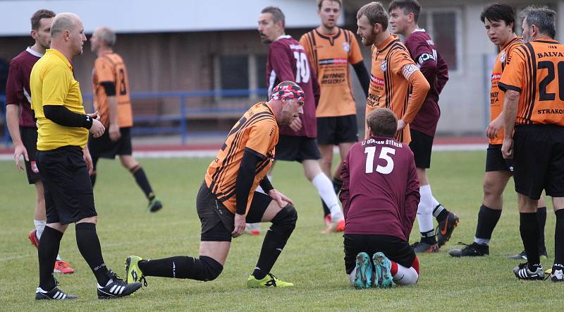 OP Strakonicka: Balvani Strakonice - Štěkeň 0:8.