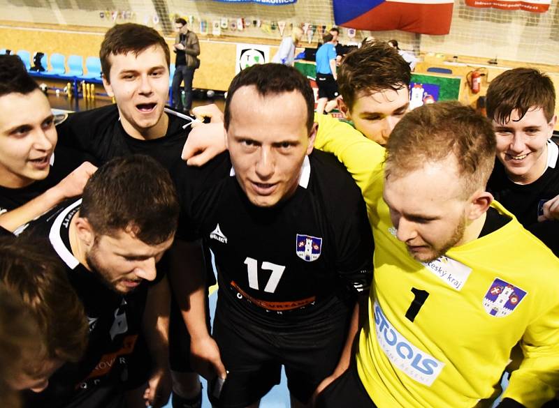 I. liga házenkářů: HBC Strakonice - Dvůr Králové 36:21.