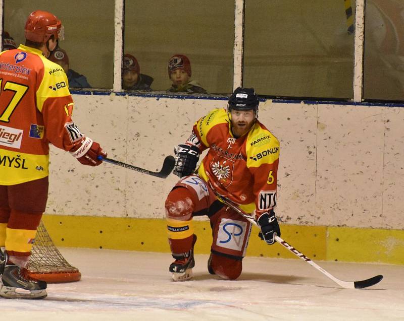 V derby porazily Strakonice rivala z Radomyšle 5:3.