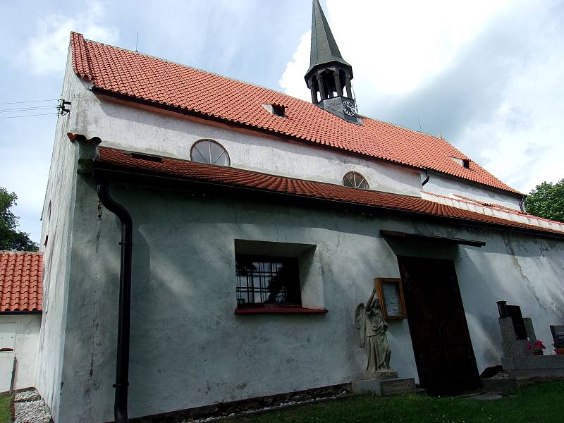 Dobrš je pokládaná za jednu z nejhezčích obcí na Strakonicku.