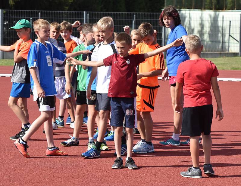 Mladí atleti soutěžili v okresním kole atletických soutěží 1. - 5. tříd.