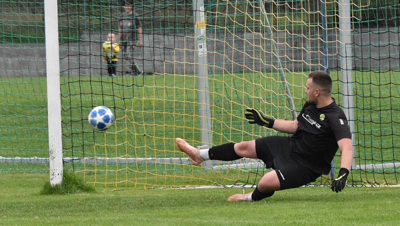 Fotbalová I.B třída: Osek B - Čkyně 1:4.