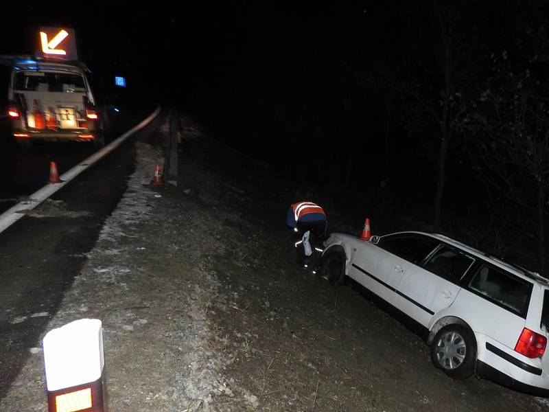 Opilý řidič na Strakonicku způsobil nehodu a pak ujížděl policistům.