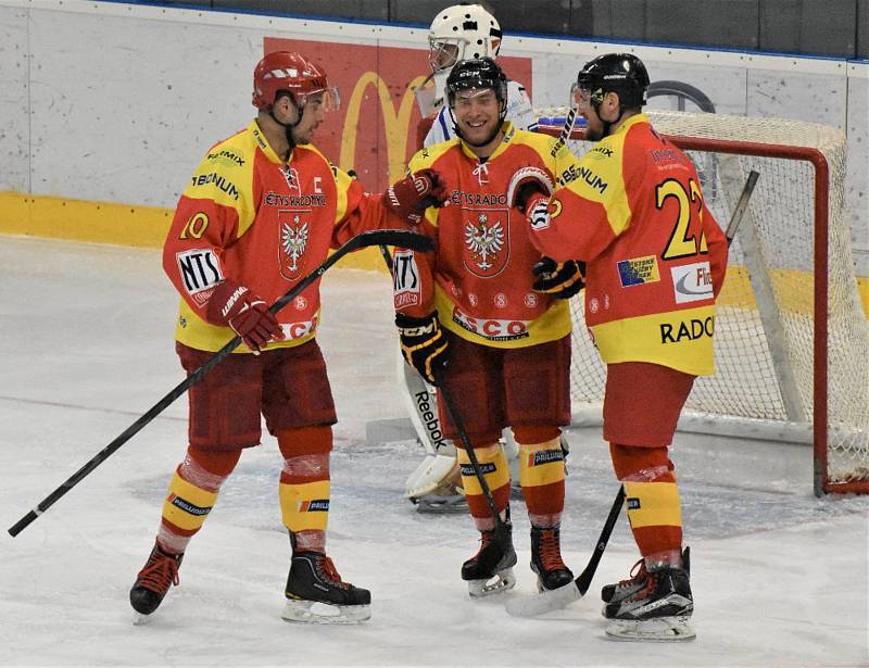 Sokol Radomyšl - HC Vimperk 2:5.