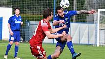 Fotbalová divize: Otava Katovice - Petřín Plzeň 3:0 (2:0).