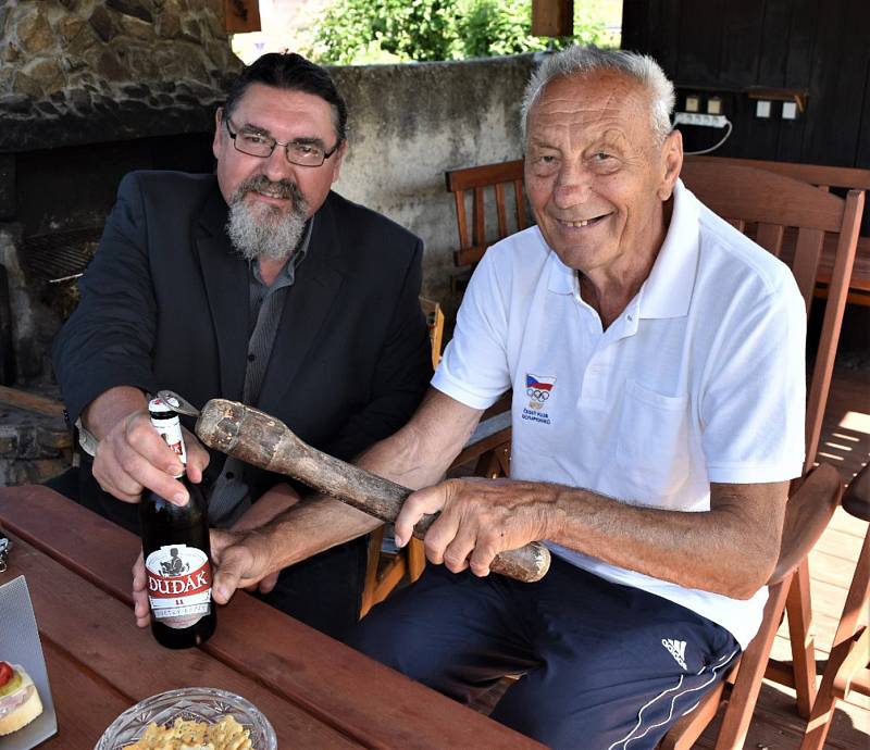 Miroslav Vondřička slaví 85. narozeniny.