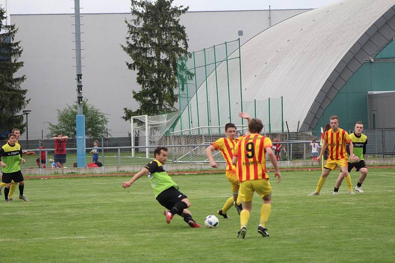 Fotbalová příprava: Junior Strakonice - Osek 2:2.