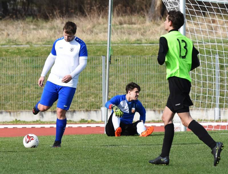 Fotbalový KP: Junior Strakonice - Rudolfov 1:2 (1:2).