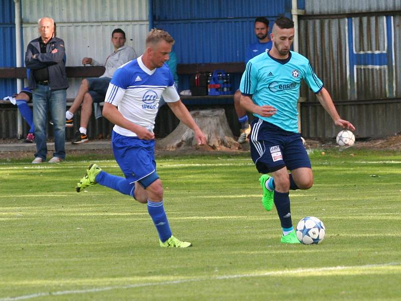 Katovičtí fotbalisté zakončili sezonu domácí výhrou 2:0 nad Hlubokou a celkově skončili čtvrtí.