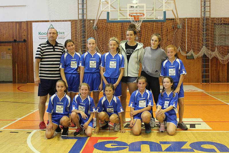 Superfinále zakončilo ročník Školské ligy v basketbale.