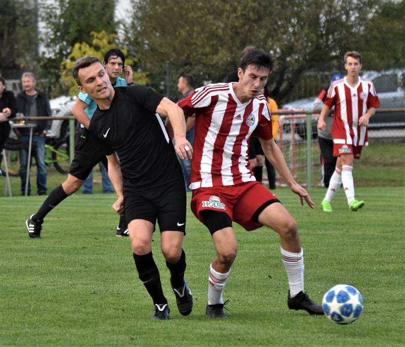 Fotbalový přebor kraje: Olešník - Blatná 4:1.