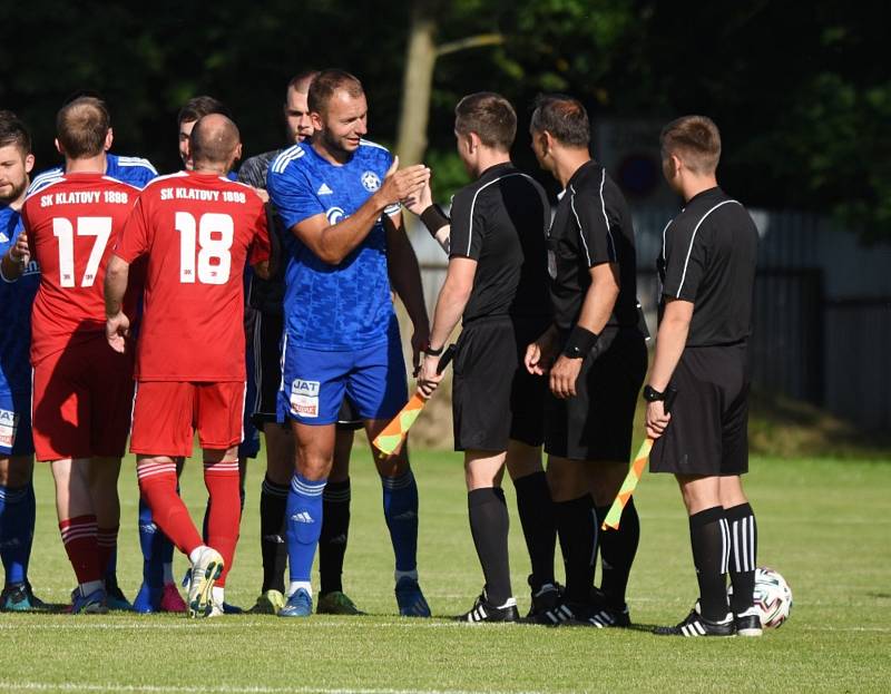 Fotbalová divize: Klatovy - Katovice 2:2 (1:1).