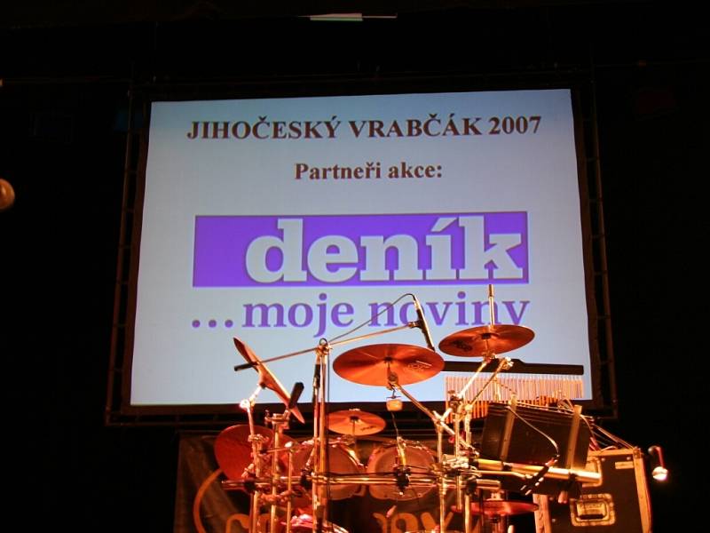 V Městském domě kultury ve Strakonicích se v neděli v podvečer konalo semifinálové kolo pěvecké soutěže Jihočeský vrabčák 2007. 