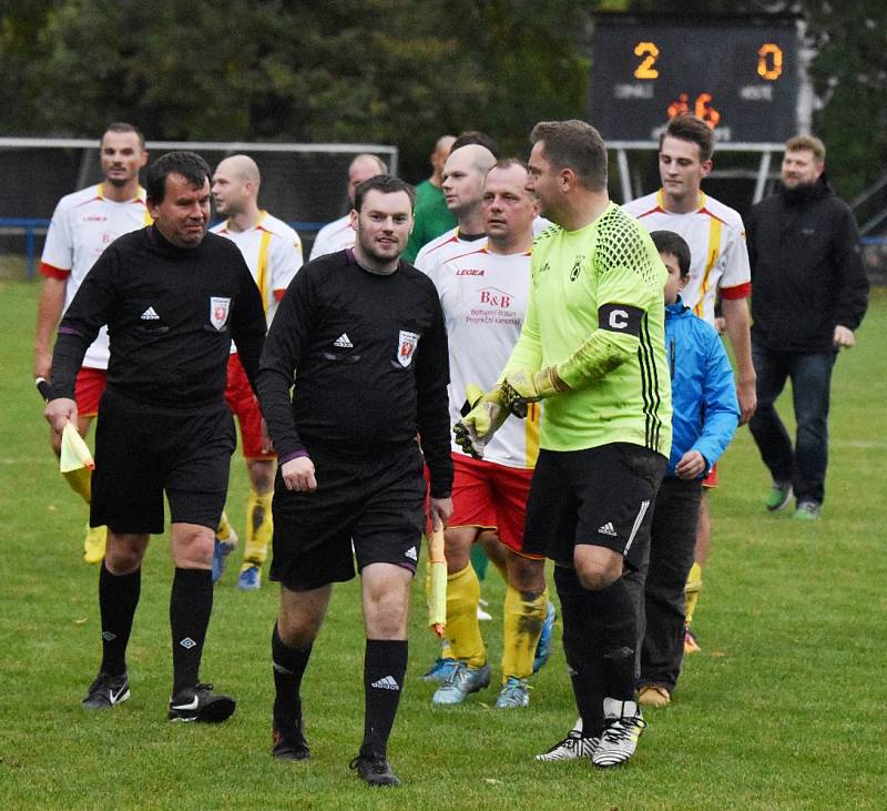 Fotbalisté Junioru Strakonice doma v derby porazili Prachatice 2:0.