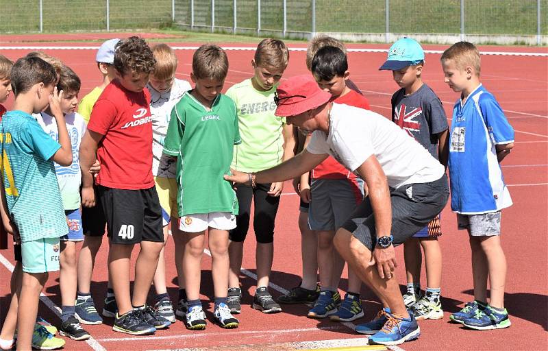 Mladí atleti soutěžili v okresním kole atletických soutěží 1. - 5. tříd.