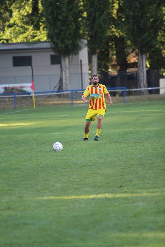 Z utkání Strakonice ČFL - Internacionálové 4:5 (penalty 5:4).