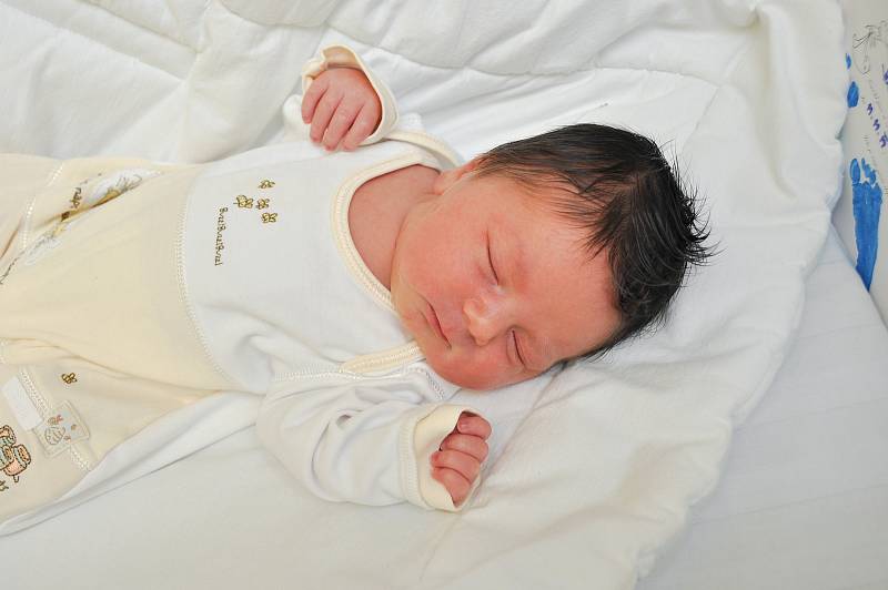 Josef Malík ze Soběšic. Pepíček se narodil 11. 11. 2019 v 8.54 hodin a jeho porodní váha byla 3 430 gramů. Z narození chlapečka měli radost rodiče Kristýna a Josef.