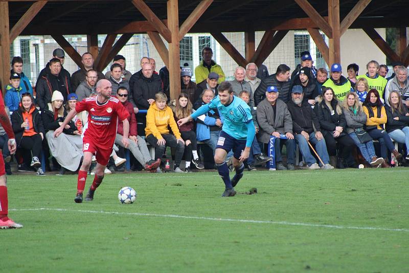 Fotbalová divize: Katovice - Klatovy 1:1 - penalty 6:7.