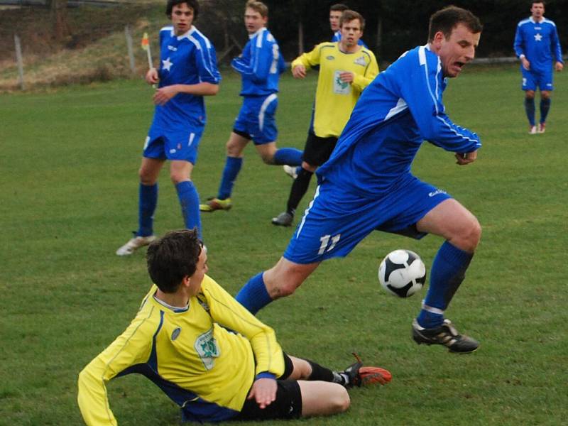 Vodňany vyhrály ve Čkyni vysoko 5:1.