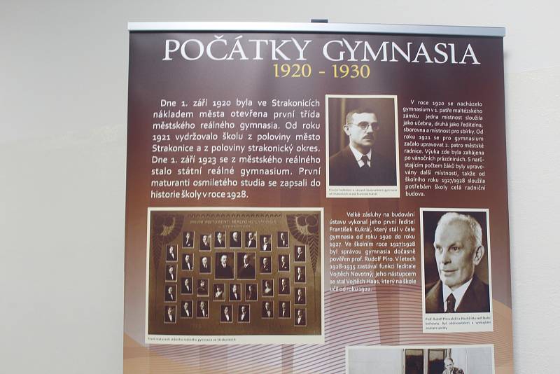 Sto let své existence slaví v pátek 18. a v sobotu 19. června Gymnázium Strakonice.