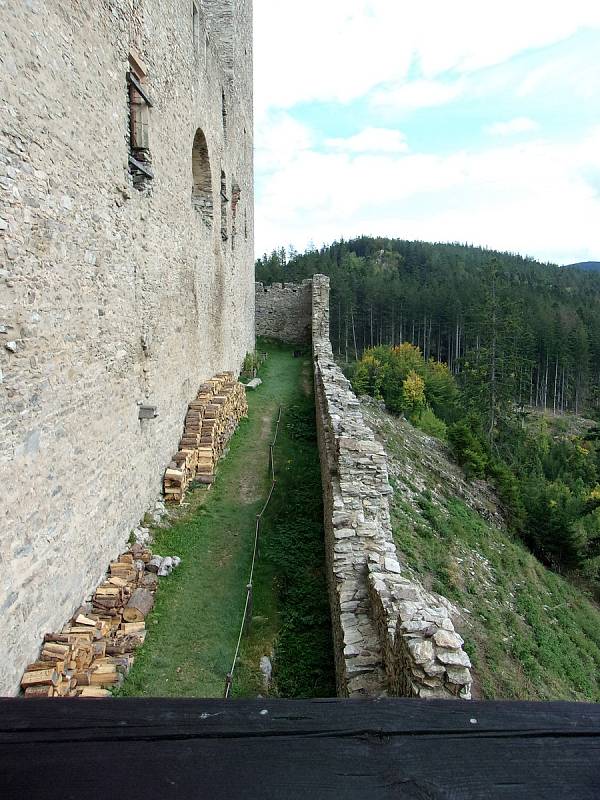 Slavnosti Šumavského Trojhradí na Kašperku.