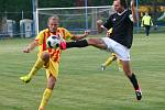 Jan Zušťák hattrickem zařídil výhru Junioru Strakonice nad Lokomotivou České Budějovice 3:1.