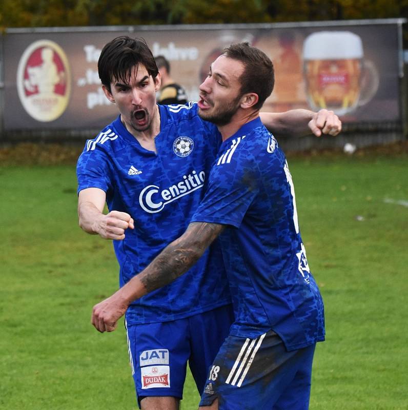 Fotbalvá divize: Otava Katovice - Slavoj Český Krumlov 2:1 (1:0).