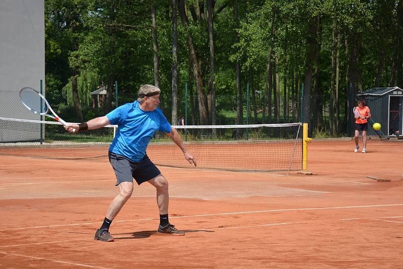 OBRAZEM: K pravidelným tréninkům využívá Tenisový klub Vodňany čtyři antuková hřiště na městském sportovním areálu Blanice.
