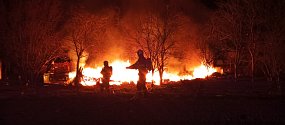 Hasiči vyjížděli letos vyjížděli již ke třem tragickým požárům. V Katovicích na Strakonicku hořel karavan. .