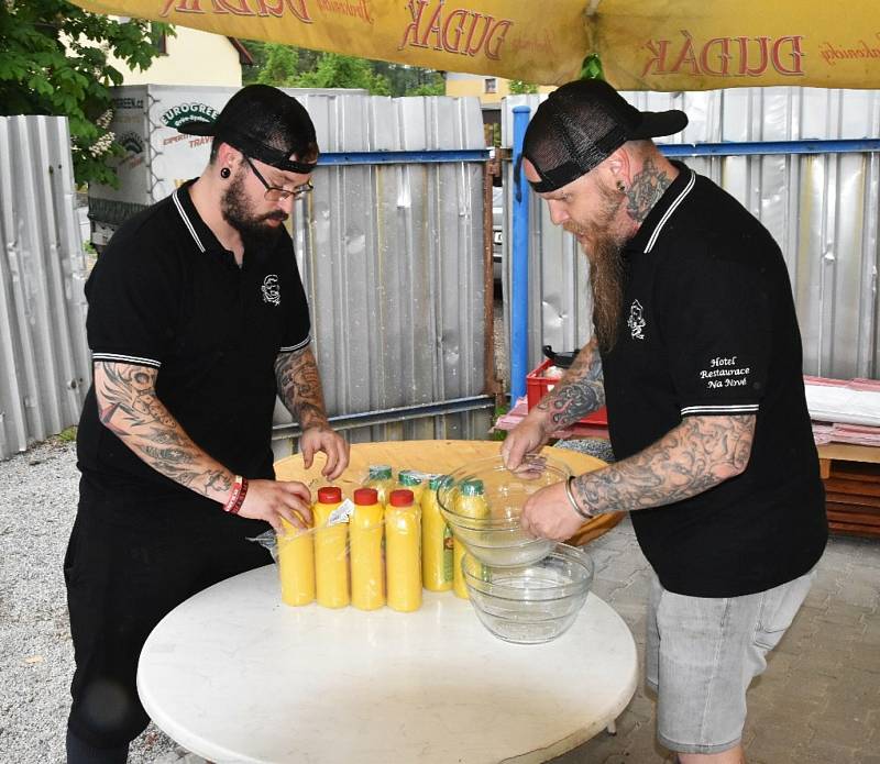 Sportovci ve Volyni dostali zbrusu nové kabiny pro fotbalisty a tenisty. Foto: Jan Škrle