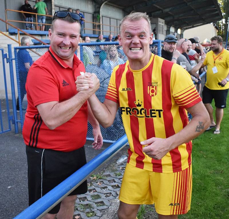 Fotbalový krajský přebor: Junior Strakonice - Třeboň 2:1.