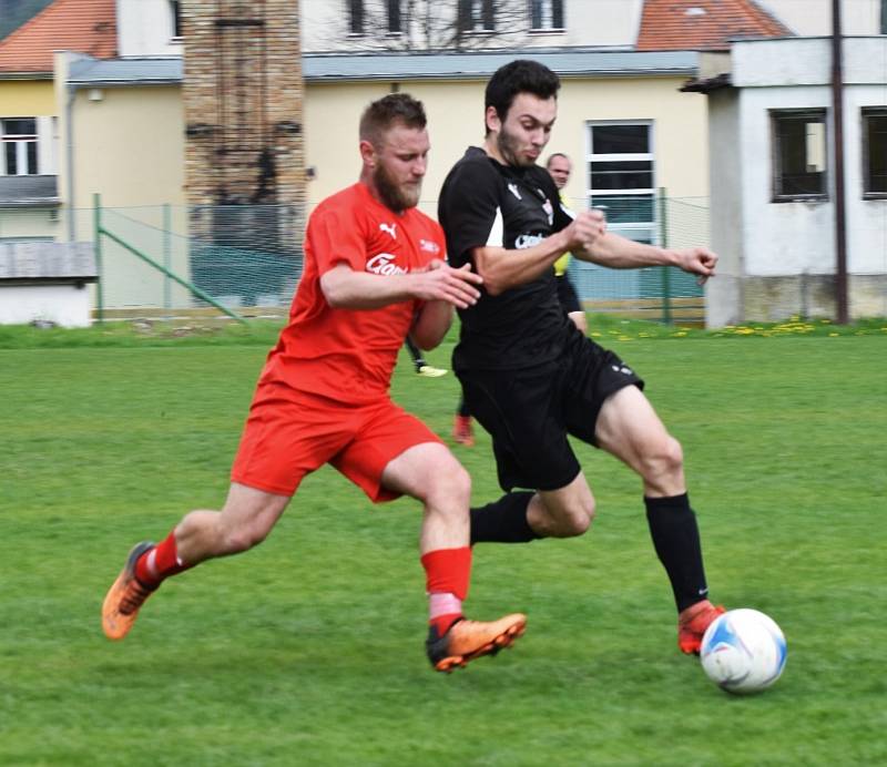 Fotbalový víkend přinese řadu zajívavých soubojů.