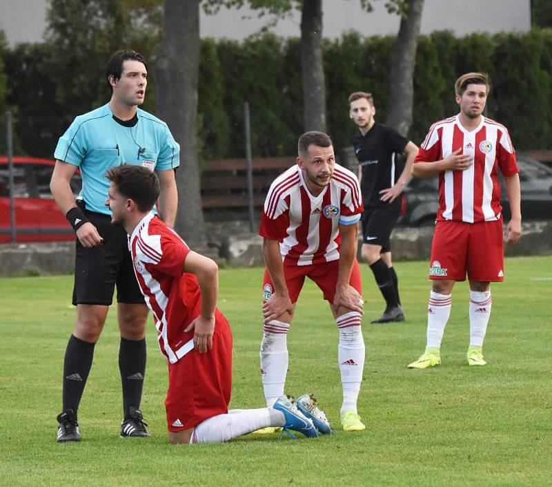 Fotbalový přebor kraje: Olešník - Blatná 4:1.