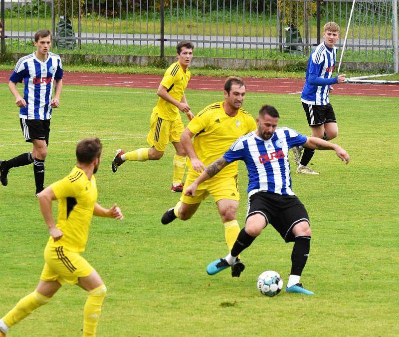 Fotbalová I.A třída: Blatná - Čkyně 2:1 (2:0).