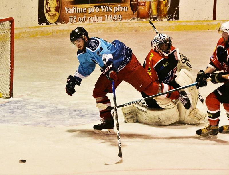 Hokejový přebor JZ Čech: Katovice - Luby 6:4.