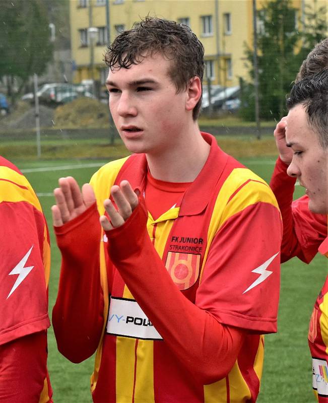 Divize dorostu: Junior Strakonice U19 - Táborsko B 2:2, penalty 4:2.