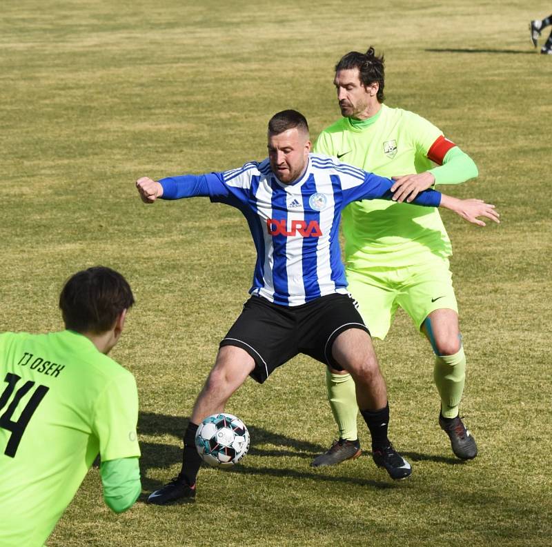 Fotbalový KP: Blatná - Osek 3:2 (3:0).