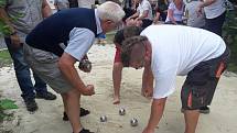 Turnaj v pétanque v Číčenicích