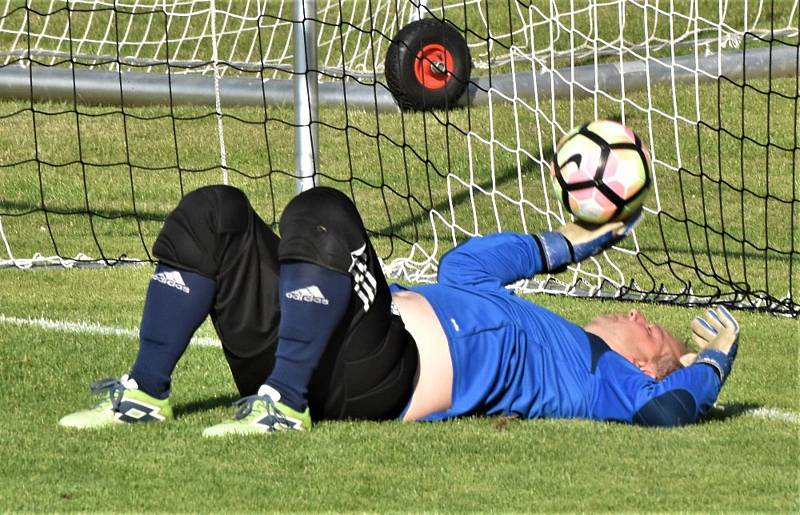 Finále okresního poháru: Drahonice - Mnichov 4:0.