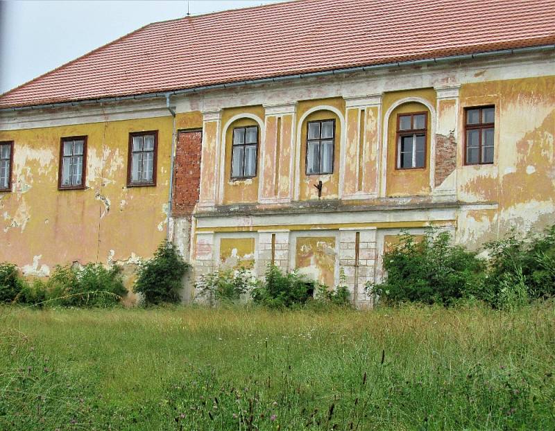 Tažovice a místní jihočeské Versailles.