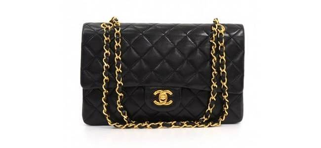 Chanel 2.55.