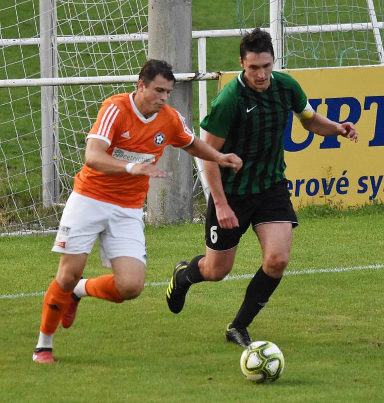 Fotbalová divize: Rokycany - Katovice 1:0.