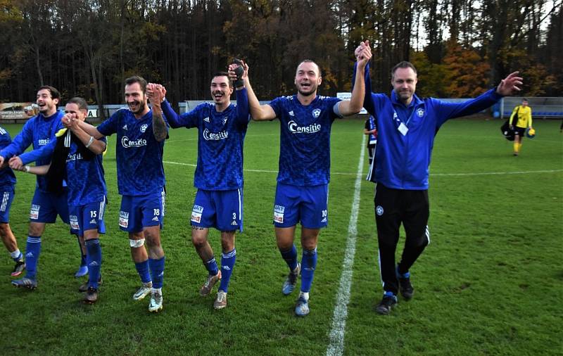 Fotbalová divize: Otava Katovice - Viktoria Mariánské Lázně 5:1 (1:0).